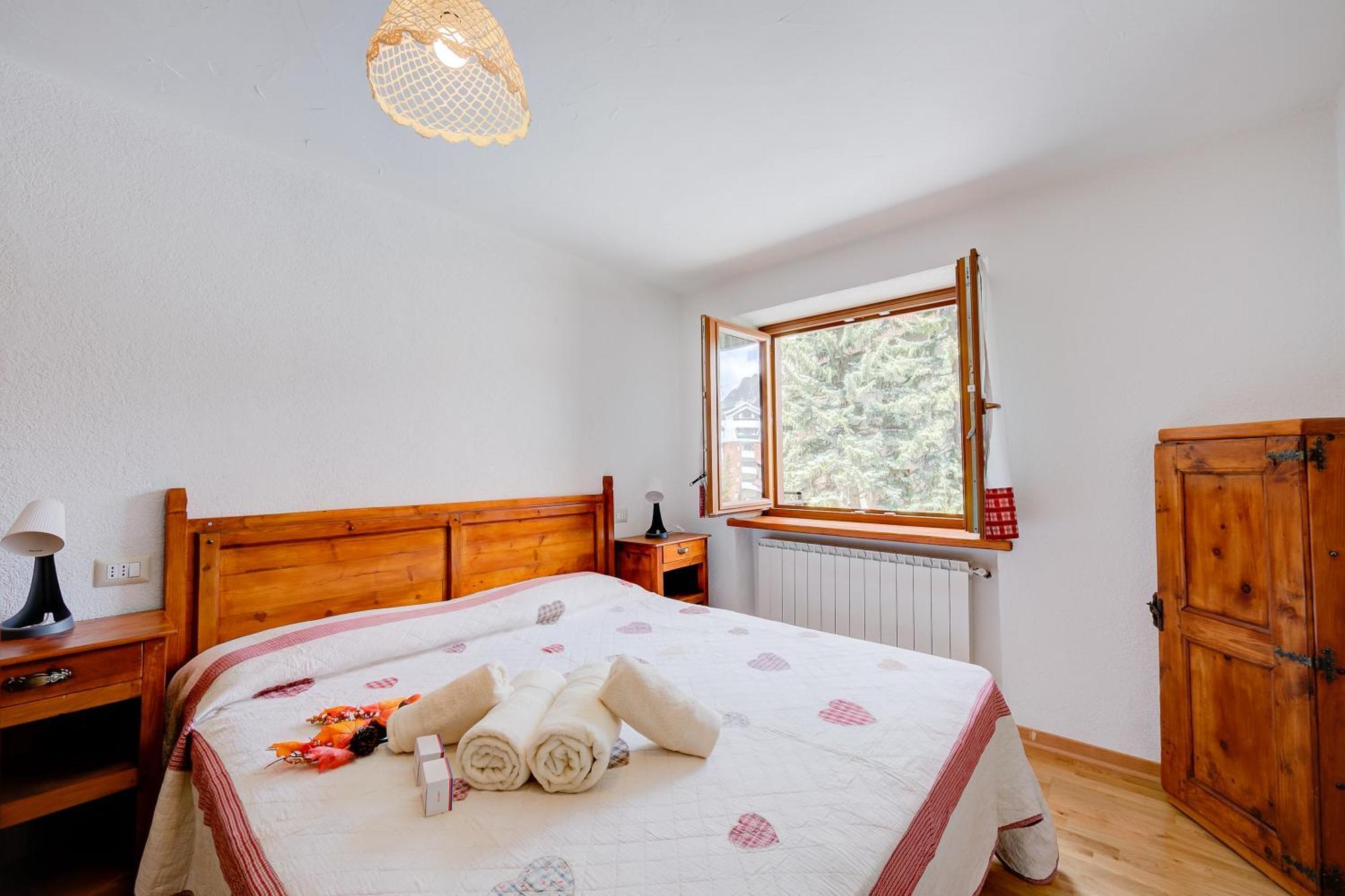 Miramonti 21 Ski In - Ski Out - Happy Rentals Oulx المظهر الخارجي الصورة